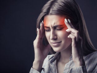women migraine